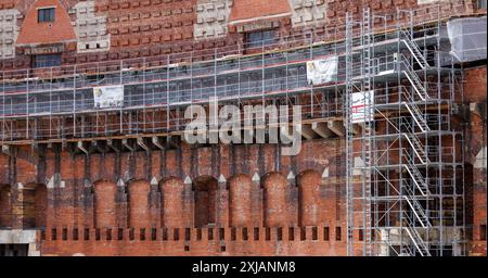 Nuremberg, Germany. 17th July, 2024. View of the construction site inside the Congress Hall on the former Nazi Party Rally Grounds. At its last meeting before the summer break on July 17, 2024, the Nuremberg City Council will vote on the design for an alternative venue for the State Theater at the Congress Hall. Credit: Daniel Karmann/dpa/Alamy Live News Stock Photo