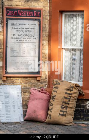 Station Furniture, Arley Station, Severn Valley Railway, Worcestershire, England, UK Stock Photo