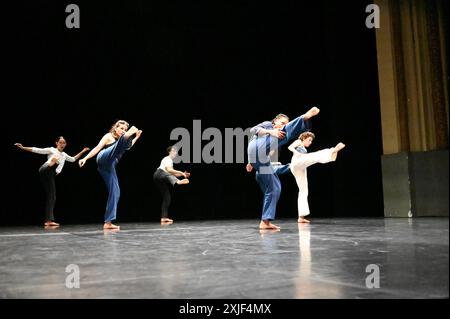 Festival d'Avignon IN 2024 'Close Up', a show by Noé Soulier performed at the Opéra Grand Avignon on 14 July 2024    with Julie Charbonnier, Yumiko Funaya, Nangaline Gomis, Samuel Planas, Melisande Tonolo, Gal Zusmanovich, and the Ensemble Il Convito credit:Jacky Godard/Photo12 Stock Photo