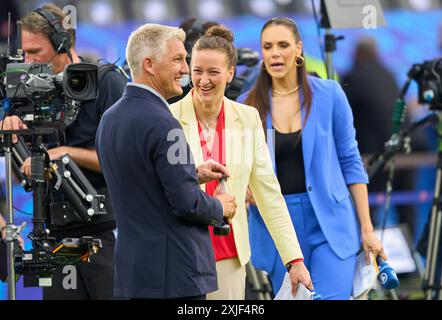 Alexander Bommes, Almuth Schult, ARD TV Moderator, Expertin, Esther Sedlaczek, presenter ARD Sport Moderatorin, Sportmoderatorin, Journalistin, Bastian SCHWEINSTEIGER, Co-Moderator ARD in the final match  SPAIN - ENGLAND 2-1 of the UEFA European Championships 2024  on Jul 14, 2024  in Berlin, Germany.  Photographer: ddp images / star-images Stock Photo