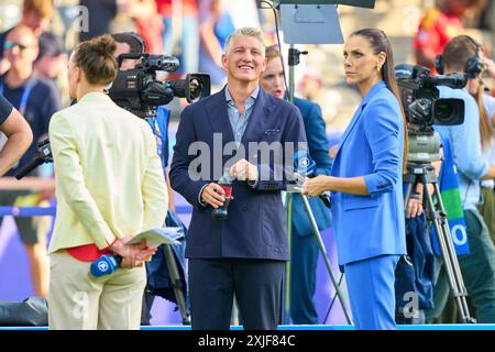 Alexander Bommes, Almuth Schult, ARD TV Moderator, Expertin, Esther Sedlaczek, presenter ARD Sport Moderatorin, Sportmoderatorin, Journalistin, Bastian SCHWEINSTEIGER, Co-Moderator ARD in the final match  SPAIN - ENGLAND 2-1 of the UEFA European Championships 2024  on Jul 14, 2024  in Berlin, Germany.  Photographer: ddp images / star-images Stock Photo