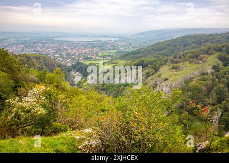 Cheddar Gorge and village countryside with cheddar reservoir, viewed from lookout on cliff top walk, Cheddar Somerset,England,UK Stock Photo