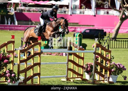 Nicolas Pizarro of Mexico with Pia Contra during the Prix du Conseil ...