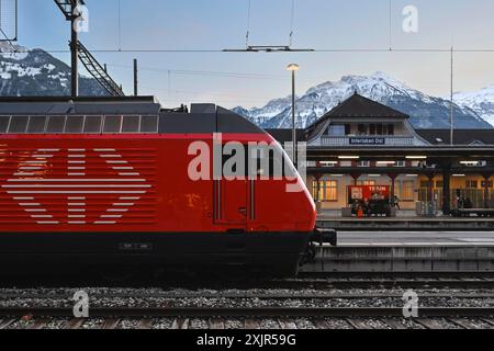 Railcar SBB Interlaken Ost station, Switzerland Stock Photo - Alamy