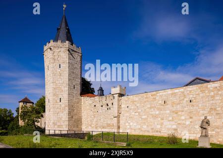 Historic fortifications, with inner woman's gate and St Mary's Church Stock Photo