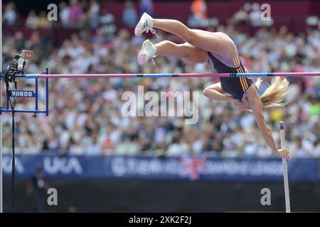 London, UK. 20th July, 2024. Molly Caudery of GB competing in the women pole vault competition during the Wanda Diamond League London Athletics Meet at the London Stadium, Queen Elizabeth Olympic Park, London, England on 20 July 2024. Photo by Phil Hutchinson. Editorial use only, license required for commercial use. No use in betting, games or a single club/league/player publications. Credit: UK Sports Pics Ltd/Alamy Live News Credit: UK Sports Pics Ltd/Alamy Live News Stock Photo