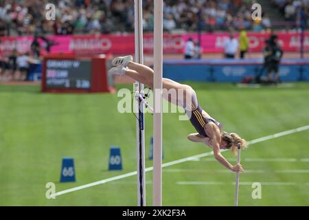 London, UK. 20th July, 2024. Molly Caudery of GB competing in the women pole vault competition during the Wanda Diamond League London Athletics Meet at the London Stadium, Queen Elizabeth Olympic Park, London, England on 20 July 2024. Photo by Phil Hutchinson. Editorial use only, license required for commercial use. No use in betting, games or a single club/league/player publications. Credit: UK Sports Pics Ltd/Alamy Live News Credit: UK Sports Pics Ltd/Alamy Live News Stock Photo