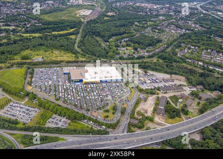 Luftbild, Ikea Möbelmarkt und Trödelmarkt auf dem Parkplatz, Flohmarkt Marktstände, Duisburg-Nord, Beeck, Duisburg, Ruhrgebiet, Nordrhein-Westfalen, Deutschland ACHTUNGxMINDESTHONORARx60xEURO *** Aerial view, Ikea furniture market and flea market in the parking lot, flea market market stalls, Duisburg North, Beeck, Duisburg, Ruhr area, North Rhine-Westphalia, Germany ACHTUNGxMINDESTHONORARx60xEURO Stock Photo