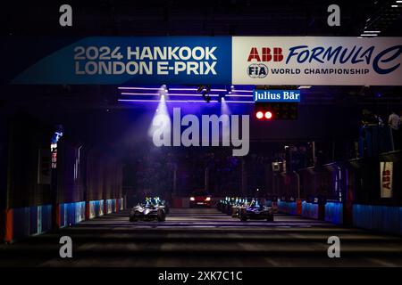 London, Royaume Uni. 21st July, 2024. grille de depart, starting grid during the 2024 Hankook London ePrix, 10th meeting of the 2023-24 ABB FIA Formula E World Championship, on the ExCeL London from June 18 to 21, 2024 in London, United Kingdom - Photo Javier Jimenez/DPPI Credit: DPPI Media/Alamy Live News Stock Photo