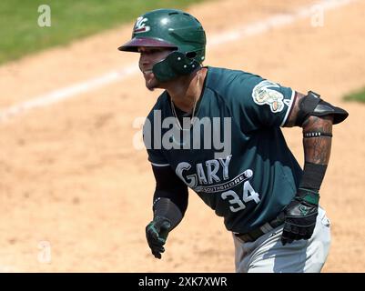 Geneva, Il, USA. 21st July, 2024. July. 12, 2024 Geneva, Illinois, USA: Gary Railcats' JOSE CONTRERAS of Santo Domingo, Dominican Republic (34)reacts after his fourth inning 2-run homer during an American Association game at Northwestern Medicine Field. (Credit Image: © H. Rick Bamman/ZUMA Press Wire) EDITORIAL USAGE ONLY! Not for Commercial USAGE! Stock Photo