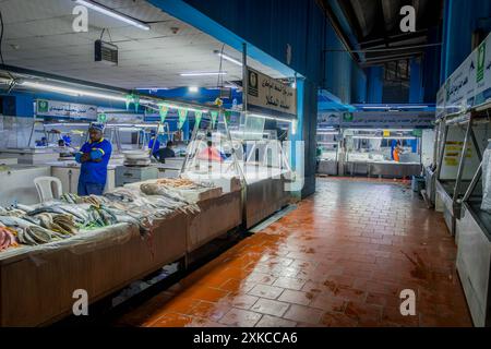 The seafood stalls at Jeddah fish market with fresh lobsters and fish, a gastronomy landmark, in Saudi Arabia. Stock Photo