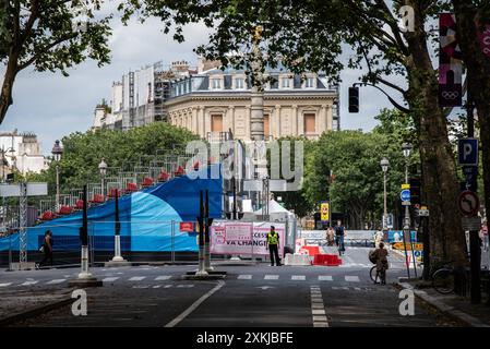 FRANCE-OLYMPIC GAMES-PARIS-SPORT The city centre of Paris, within the no-go zone, four days before the opening ceremony of the Paris 2024 Olympic Games. In Paris, 23 July, 2024. PARIS ILE-DE-FRANCE FRANCE Copyright: xAndreaxSavoranixNerix FRANCE-OLYMPIC GAMES-PARIS-SPORT ASAVORANINERI-113 Stock Photo