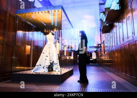 South Kensington, London, UK. 24th July 2024. Press preview: Taylor Swift | Songbook Trail, V&A South Kensington. Credit: Matthew Chattle/Alamy Live News Stock Photo