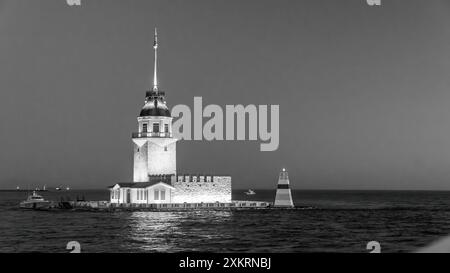 View of Madien's tower also known as Leander's tower at the entrance of Bosphrus strait in Istanbul, Türkiye Stock Photo