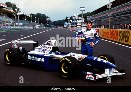 jacques-villeneuve-2xkrwee.jpg