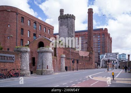 The Titanic Hotel in the redeveloped Stanley Dock, Vauxhall, Liverpool Stock Photo