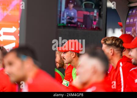 Old Trafford, Machester UK. Thursday 25th July, 2024. The Hundred: Manchester Originals Vs Welsh Fire at Emirates Old Trafford.Welsh fire bench. Credit James Giblin. Stock Photo