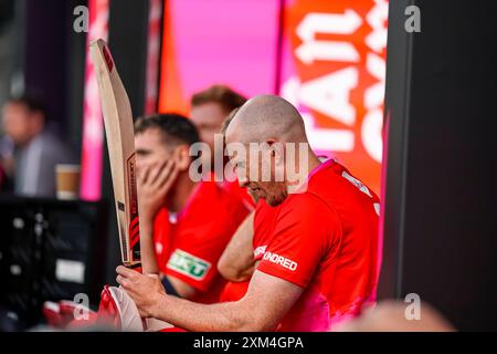 Old Trafford, Machester UK. Thursday 25th July, 2024. The Hundred: Manchester Originals Vs Welsh Fire at Emirates Old Trafford.Welsh Fire bench. Credit James Giblin. Stock Photo