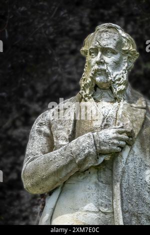 Statue of Lister in Lister Park Bradford UK Stock Photo