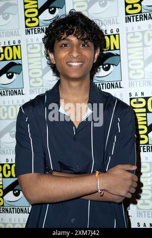 Aryan Simhadri beim Photocall zur Disney Serie Percy Jackson and the ...