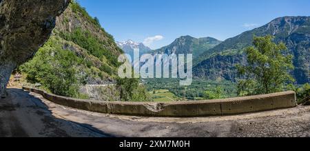 Balcony road from Bourg d'oisans to Villard Notre Dame, French Alps. Stock Photo