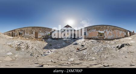 360° view of 360 hdri panorama in corridor in interior of entrance hall ...