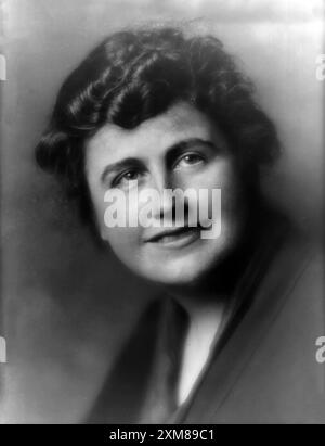 Edith Wilson. Portrait of the American First Lady, Edith Wilson (1872-1961) by Arnold Genthe, c. 1915. Edith was the second wife of President Woodrow Wilson. Stock Photo