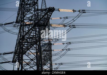 380 kV system, switchgear, from the transmission system operator Amprion, in the Emscherbruch in Herten, high-voltage pylon with glass insulators Stock Photo