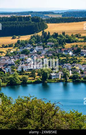 volcano Lake Schalkenmehrener Maar,the Eifel,Germany Stock Photo - Alamy