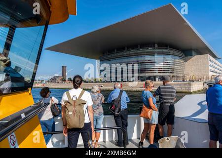 Ride on the water bus through the harbour, Opera House, Operaen, Royal Theatre, Copenhagen, Denmark Stock Photo