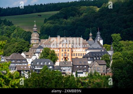 Bad Berleburg, in the district of Siegen-Wittgenstein, Rothaargebirge, Sauerland, upper town, with Berleburg Castle, North Rhine-Westphalia, Germany Stock Photo