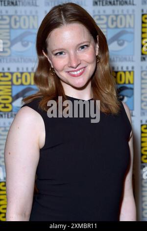 Morfydd Clark beim Photocall zur 2. Staffel der Amazon Prime Video Serie The Lord of the Rings: The Rings of Power / Der Herr der Ringe: Die Ringe der Macht auf der San Diego Comic-Con International 2024 im Hilton Bayfront Hotel. San Diego, 26.07.2024 *** Morfydd Clark at the photocall for season 2 of the Amazon Prime Video series The Lord of the Rings The Rings of Power The Lord of the Rings The Rings of Power at the San Diego Comic Con International 2024 at the Hilton Bayfront Hotel San Diego, 26 07 2024 Foto:xD.xStarbuckx/xFuturexImagex rings 4704 Stock Photo