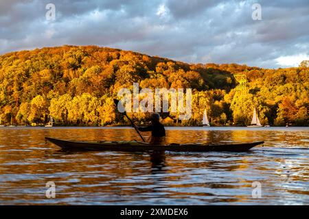 Lake Baldeney, a reservoir of the Ruhr, in Essen, autumn, sailing boats, headframe of the former Carl Funke colliery, in the district of Heisingen Stock Photo