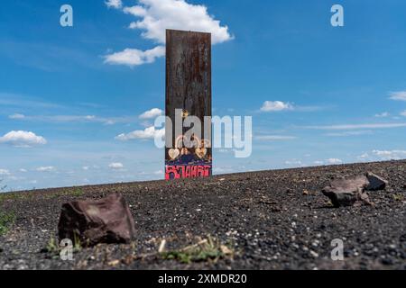 Schurenbach Halde, Bramme landmark for the Ruhr area by artist Richard Serra, Essen, North Rhine-Westphalia, Germany, North Rhine-Westphalia, Germany Stock Photo