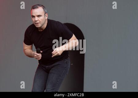 London, UK. 27 Jul 2024. Lead singer Samuel T. Herring of American synth-pop band Future Islands headlines The South Facing Festival at Crystal Palace Bowl. Credit: Justin Ng/Alamy Live News Stock Photo