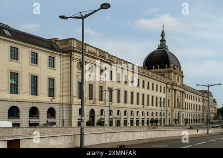 Hotel-Dieu, Lyon, Rhone, France Stock Photo