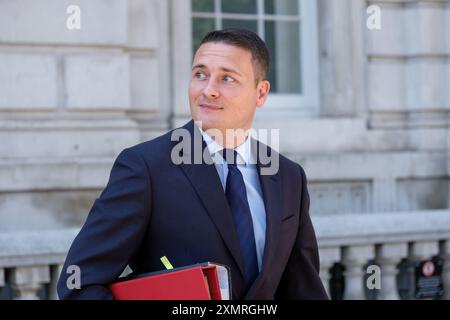 London, UK, 29th July, 2024. Wes Streeting, Secretary of State for Health and Social Care, is seen in Whitehall after a Cabinet meeting. Credit: Eleventh Hour Photography/Alamy Live News Stock Photo