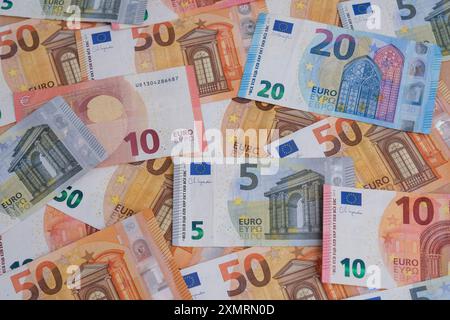 Euro-Scheine *** Euro notes Nordrhein-Westfalen Deutschland, Germany GMS16672 Stock Photo