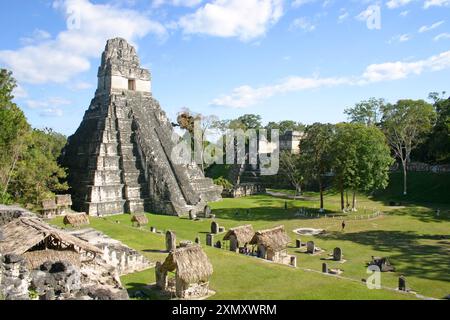 Maya Ruins in Tikal Guatemala.Templo I, the Templo del Gran Jaguar (Temple of the Grand Jaguar),aka the Temple of Ah Cacao. Stock Photo