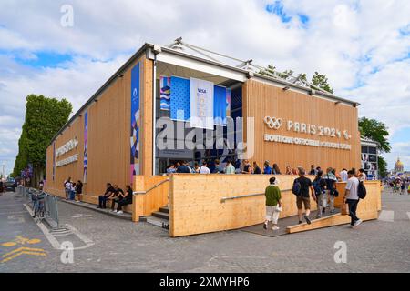 Paris 2024 official store located in a temporary structure on the Champs-Elysées, selling branded merchandise products Stock Photo