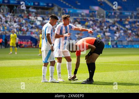 Lyon, France. 30th July, 2024. Lyon, France, July 30th 2024: Free kick to Ukraine during the Olympic Games Paris 2024 Men Group B football match between Ukraine and Argentina at Stade de Lyon in Lyon, France. (Ane Frosaker/SPP) Credit: SPP Sport Press Photo. /Alamy Live News Stock Photo