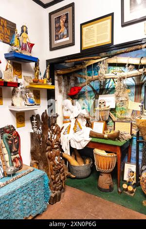 Interior filled with artifacts at the New Orleans Historic Voodoo Museum, New Orleans, Louisiana, USA Stock Photo