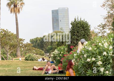 Barcelona, Spain. 30th July, 2024. Barcelona broke its temperature record on the second day of the heat wave affecting the Iberian Peninsula, reaching 39.8 degrees at the Fabra Meteorological Observatory, the oldest in the city. Barcelona batió su récord de temperatura en la segunda jornada de la ola de calor que afecta a la península ibérica, alcanzando los 39, 8 grados en el Observatorio Meteorológico Fabra, el más antiguo de la ciudad. News Cronaca -Barcelona, Spain Tuesday, July 30, 2024 (Photo by Eric Renom/LaPresse) Credit: LaPresse/Alamy Live News Stock Photo