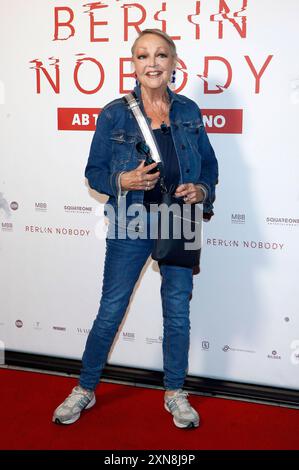 Barbara Schöne bei der Deutschlanpremiere des Kinofilms Berlin Nobody im Kant Kino. Berlin, 30.07.2024 *** Barbara Schöne at the German premiere of the film Berlin Nobody at Kant Kino Berlin, 30 07 2024 Foto:xA.xBuggex/xFuturexImagex berlin nobody 4701 Stock Photo