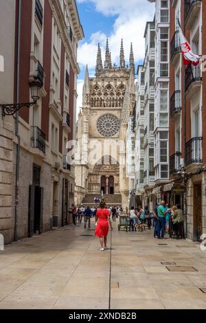 People and tourists outside the Cathedral of Saint Mary the virgin in the plaza Maria in the Spanish city of Burgos Spain Castile and Leon Stock Photo