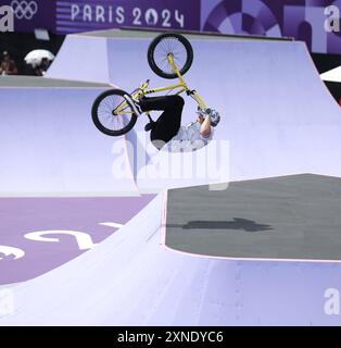 Paris, France. 31st July, 2024. USA'S Hannah Roberts crashes in the Women's Bmx Freestyle final at Place De La Concorde on the fifth day of the Paris Olympics on Wednesday, July 31, 2024. Benegas won a silver medal. Photo by Hugo Philpott/UPI Credit: UPI/Alamy Live News Stock Photo