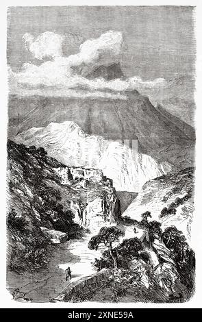 The Pertus mountain pass, road from Perpignan to La Junquera, Catalonia. Journey to Spain, 1862 by Jean Charles Davillier (1823-1883) Drawing by Gustave Dore (1832-1883) Le Tour du Monde 1862 Stock Photo