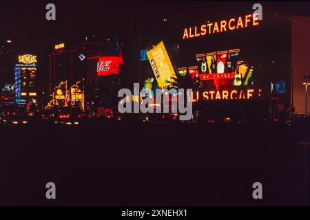 Las Vegas, 1998: The Official All Star Café was developed by Planet Hollywood and opened in multiple cities, including the Showcase Mall on the Las Vegas Strip, which featured a 100-foot-tall Coke bottle. The parent company filed for bankruptcy in 1999 and the last of the properties closed in 2007. Stock Photo