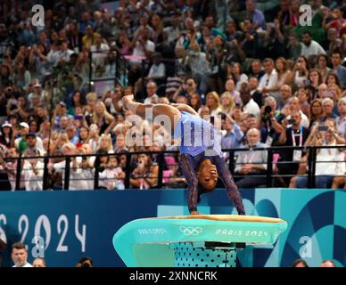 Paris, France. 01st Aug, 2024. Paris, France. August 1st 2024. USA's Simone Biles performs on the Vault during the women's All-Around final. Biles. Vault. At the Bercy Arena during day six of the Paris Olympic Games 2024, Paris, France. Credit: Adam Stoltman/Alamy Live News Stock Photo