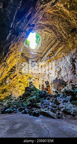 Castellana caves (Castellana Grotte), Apulia, Italy, Europe Stock Photo